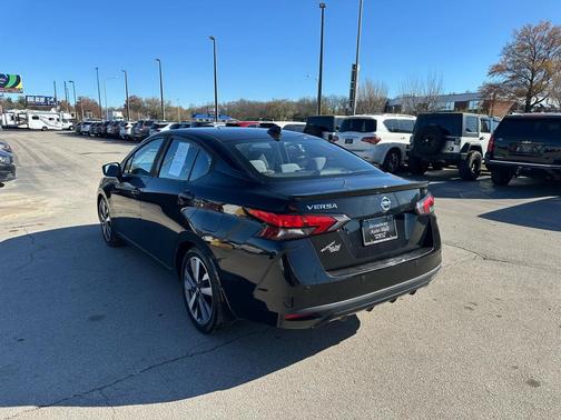 2020 Nissan Versa 1.6 S