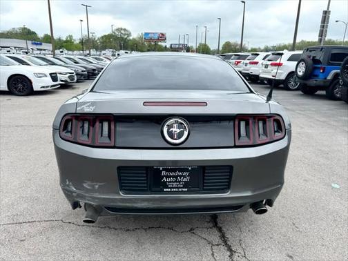 2014 Ford Mustang V6