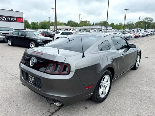 2014 Ford Mustang V6