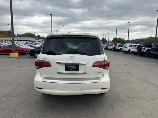 2015 INFINITI QX80 Base