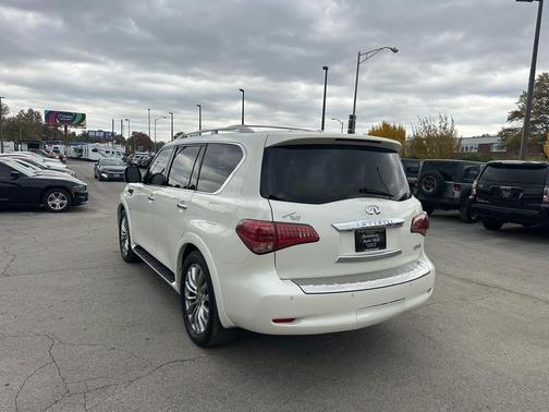 2015 INFINITI QX80 Base