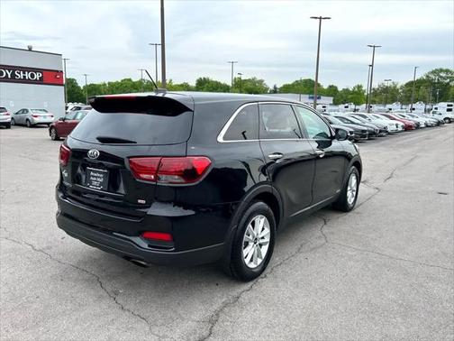 2020 Kia Sorento LX