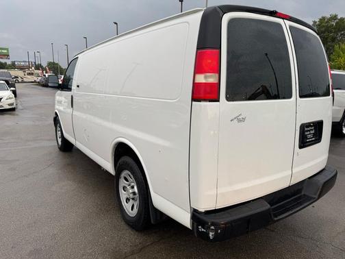 2011 Chevrolet Express 1500 Work Van