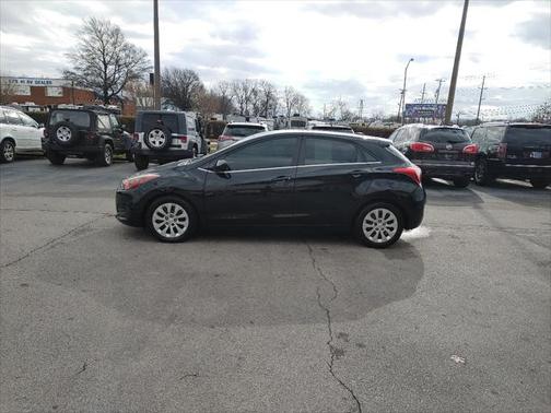 2016 Hyundai Elantra GT Base