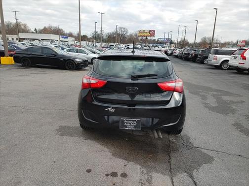 2016 Hyundai Elantra GT Base