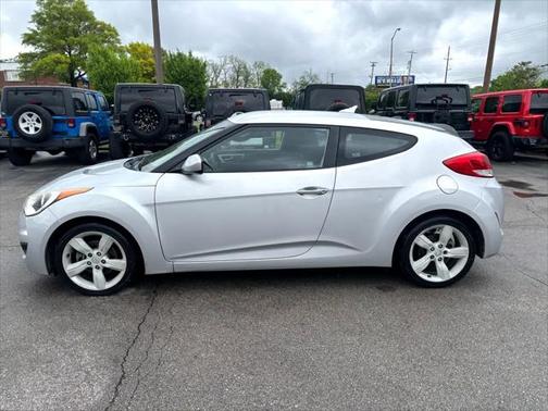 2014 Hyundai Veloster Base