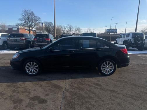 Black Clearcoat 2013 Chrysler 200 Touring