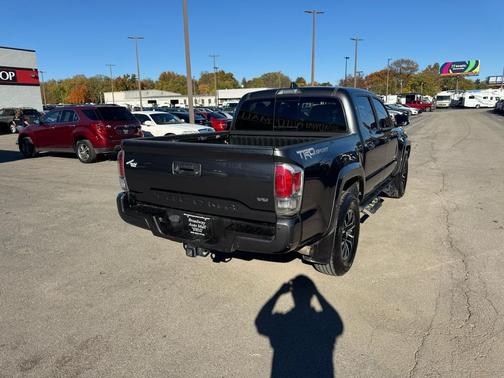 2020 Toyota Tacoma TRD Sport