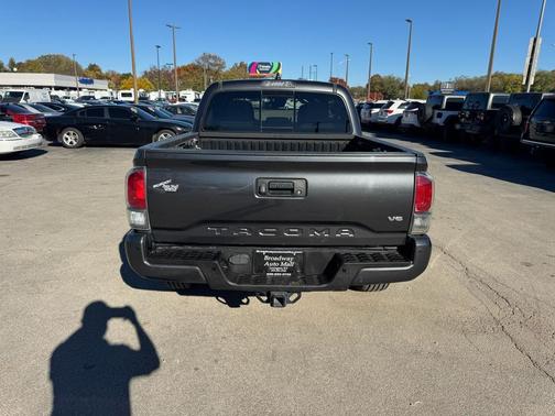 2020 Toyota Tacoma TRD Sport