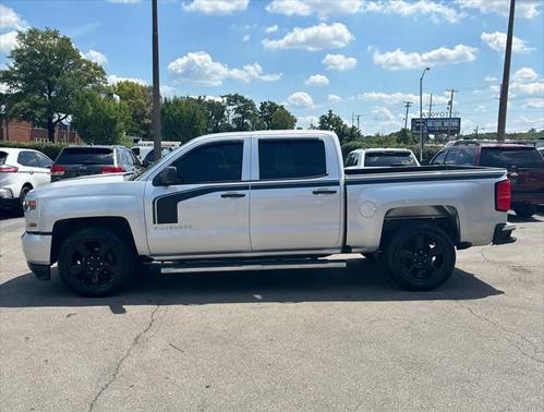 2018 Chevrolet Silverado 1500 Custom