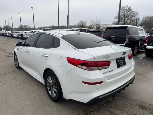 2019 Kia Optima LX