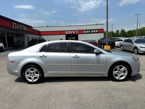 2012 Chevrolet Malibu 2LT