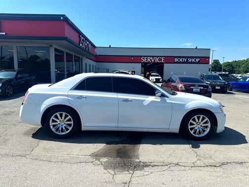 2012 Chrysler 300 Limited