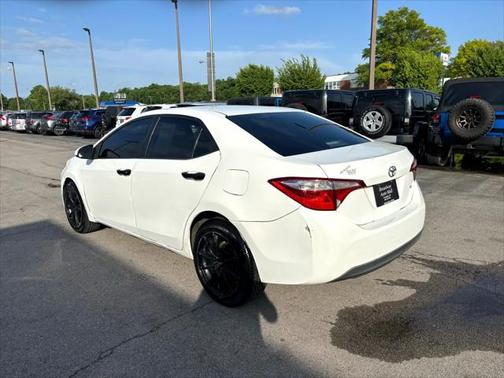 2015 Toyota Corolla LE Premium