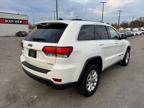 2021 Jeep Grand Cherokee Laredo