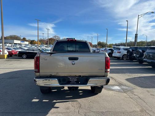 2005 Dodge Ram 1500 SLT Quad Cab