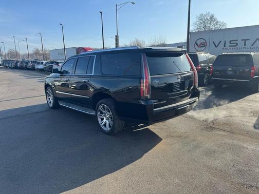 2015 Cadillac Escalade ESV Luxury
