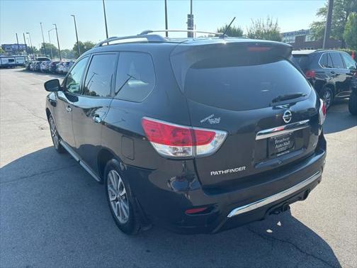 2015 Nissan Pathfinder S
