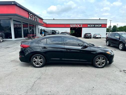 2017 Hyundai ELANTRA Value Edition