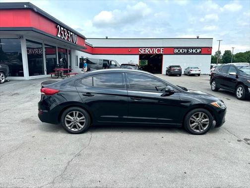 2017 Hyundai ELANTRA Value Edition