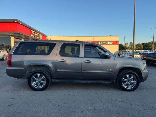 2012 Chevrolet Suburban 1500 LT