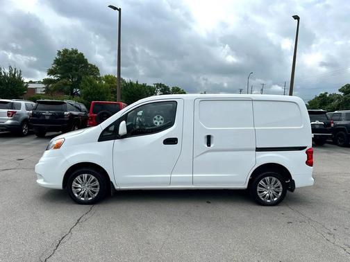 2021 Nissan NV200 SV
