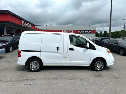 2021 Nissan NV200 SV