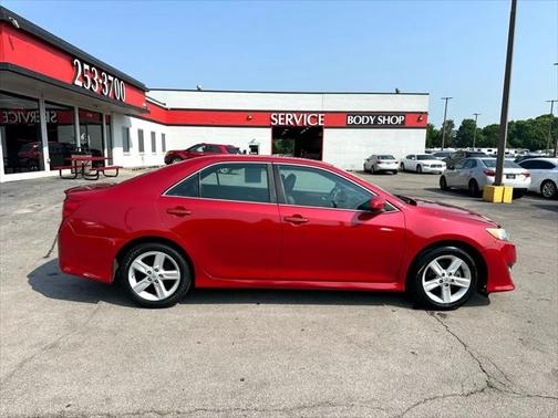 2014 Toyota Camry SE Sport