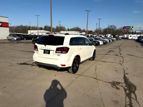 2018 Dodge Journey Crossroad
