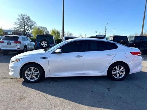 2017 Kia Optima LX