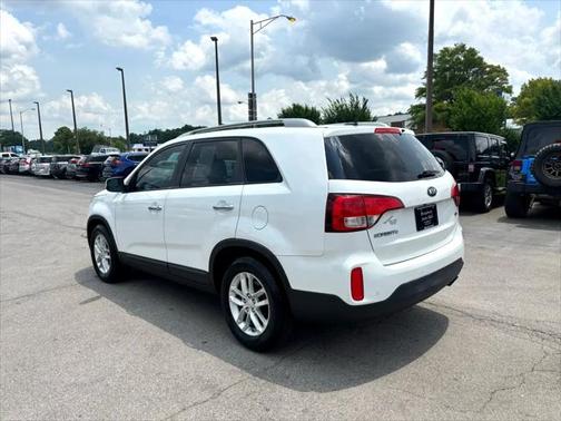 2014 Kia Sorento LX