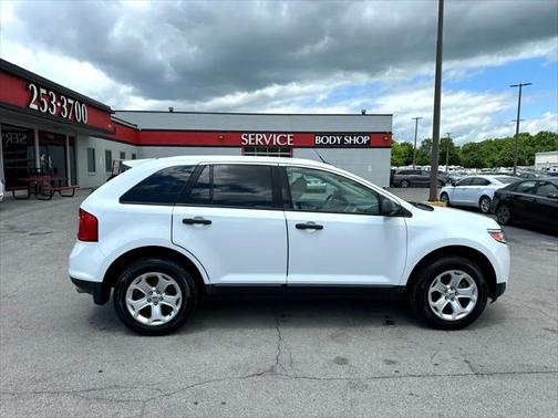 2014 Ford Edge SE