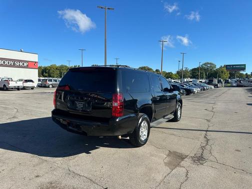2011 Chevrolet Suburban 1500 LT