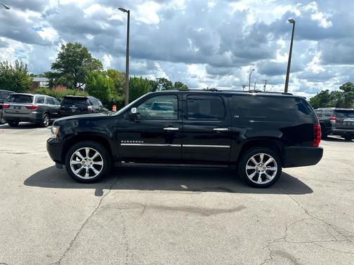 2013 Chevrolet Suburban 1500 LTZ