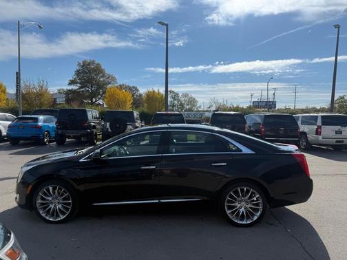 2013 Cadillac XTS Platinum