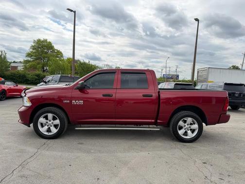 Deep Cherry Red Crystal Pearlcoat 2013 RAM 1500 Tradesman/Express