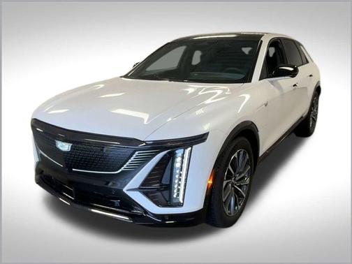 2025 Cadillac LYRIQ Sport