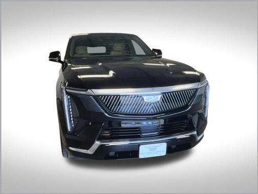 2025 Cadillac Escalade IQ Luxury 2