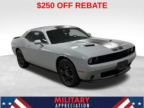 2022 Dodge Challenger SXT