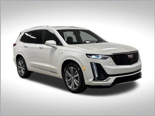2025 Cadillac XT6 Premium Luxury FWD