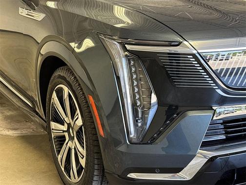 2025 Cadillac Escalade IQ Luxury 1