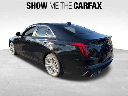 2022 Cadillac CT4 Luxury