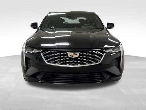 2022 Cadillac CT4 Luxury