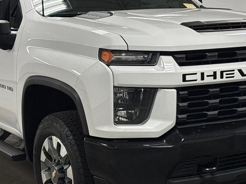 2022 Chevrolet Silverado 2500 Custom