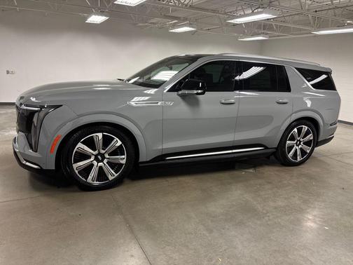 2026 Cadillac Escalade IQL Luxury