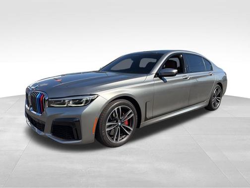 2021 BMW 750 i xDrive