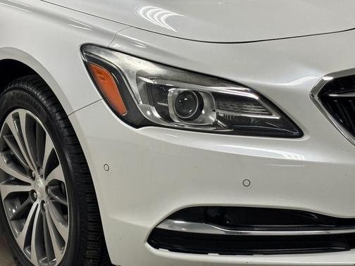 2019 Buick LaCrosse Premium