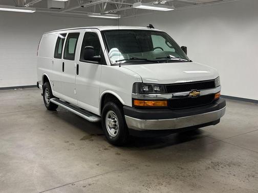 2024 Chevrolet Express 2500 Work Van