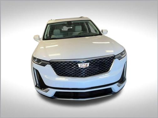 2023 Cadillac XT6 Premium Luxury FWD