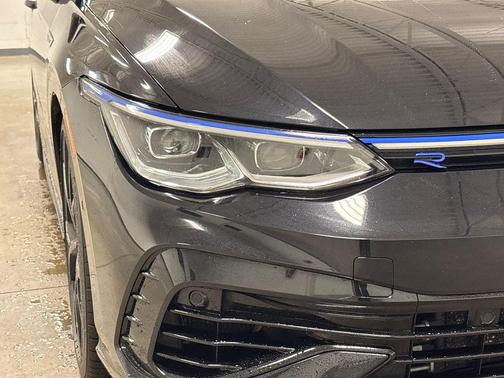 2023 Volkswagen Golf R 2.0T 20th Anniversary Edition